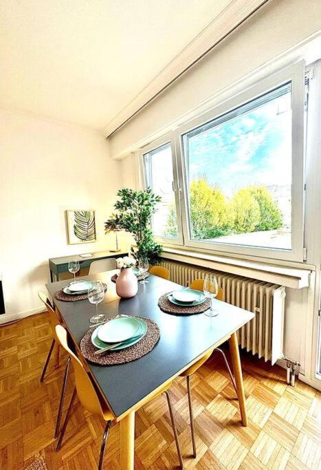 Elegant One Bedroom With A Private Terrace-bel139 *
